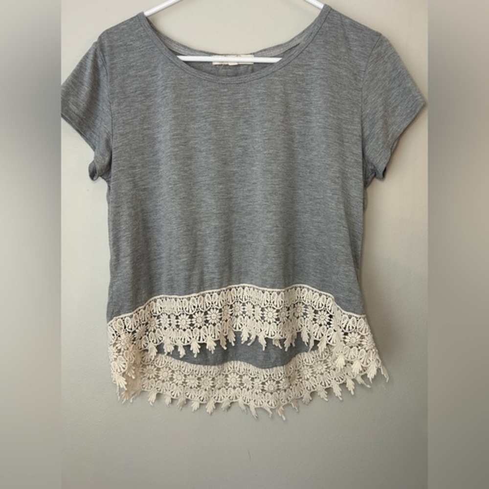 Rewind Gray and Cream‎ Embellished Crop T-Shirt